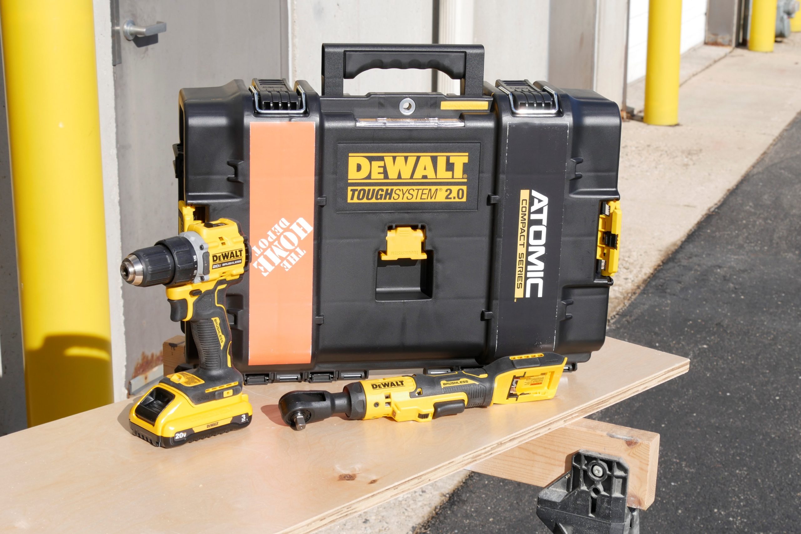 Dewalt Atomic