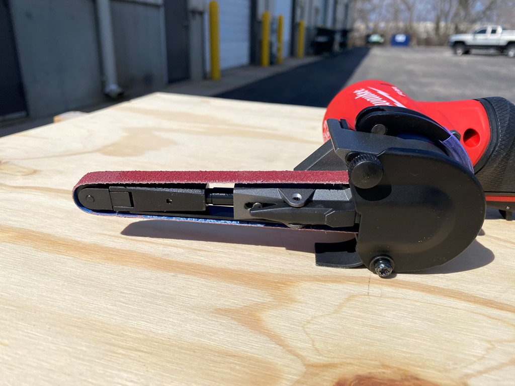 Milwaukee M12 Bandfile