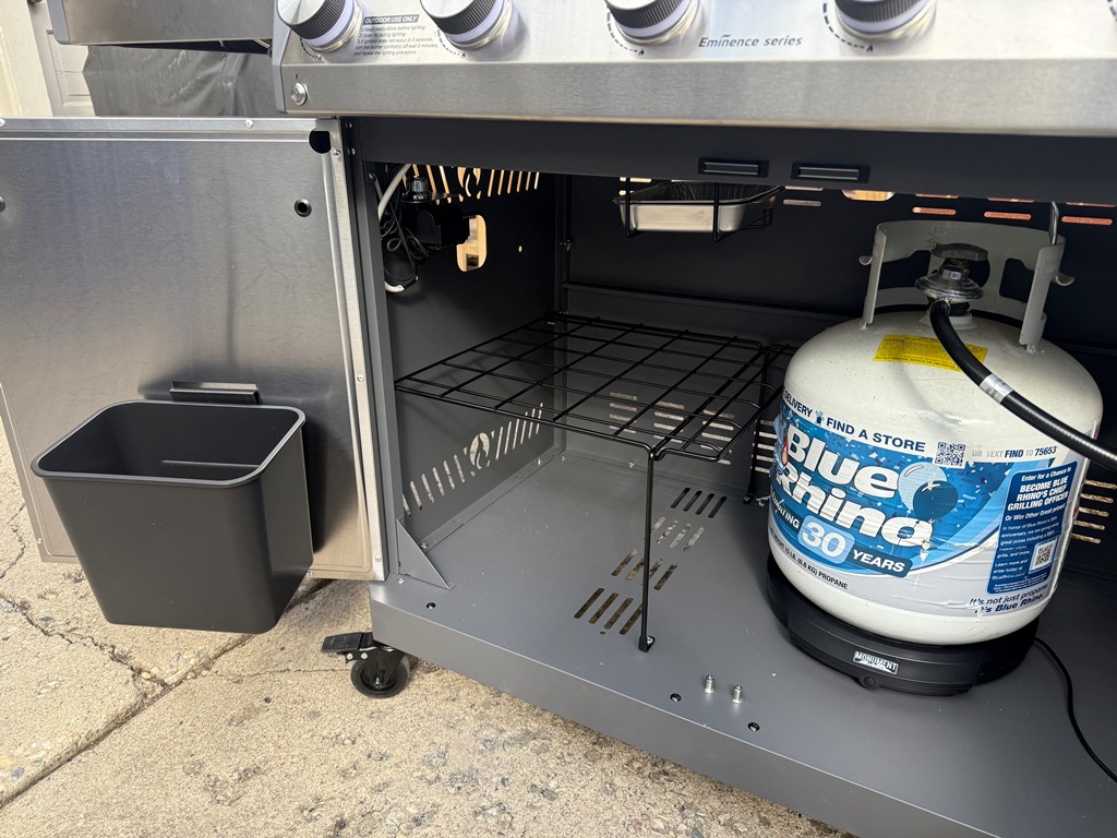 Monument Eminence 605