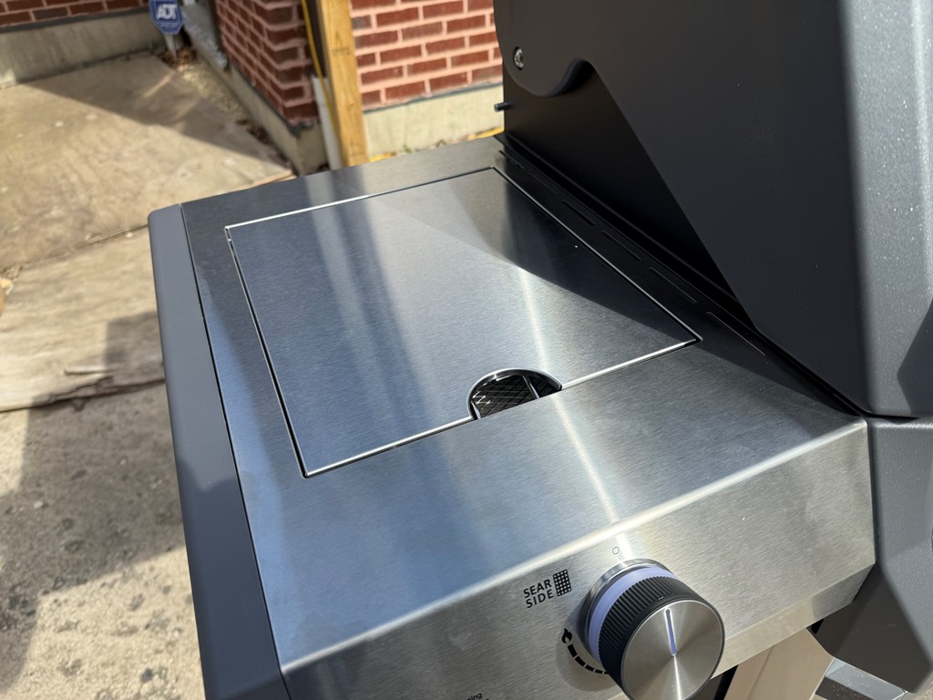 Monument Eminence 605