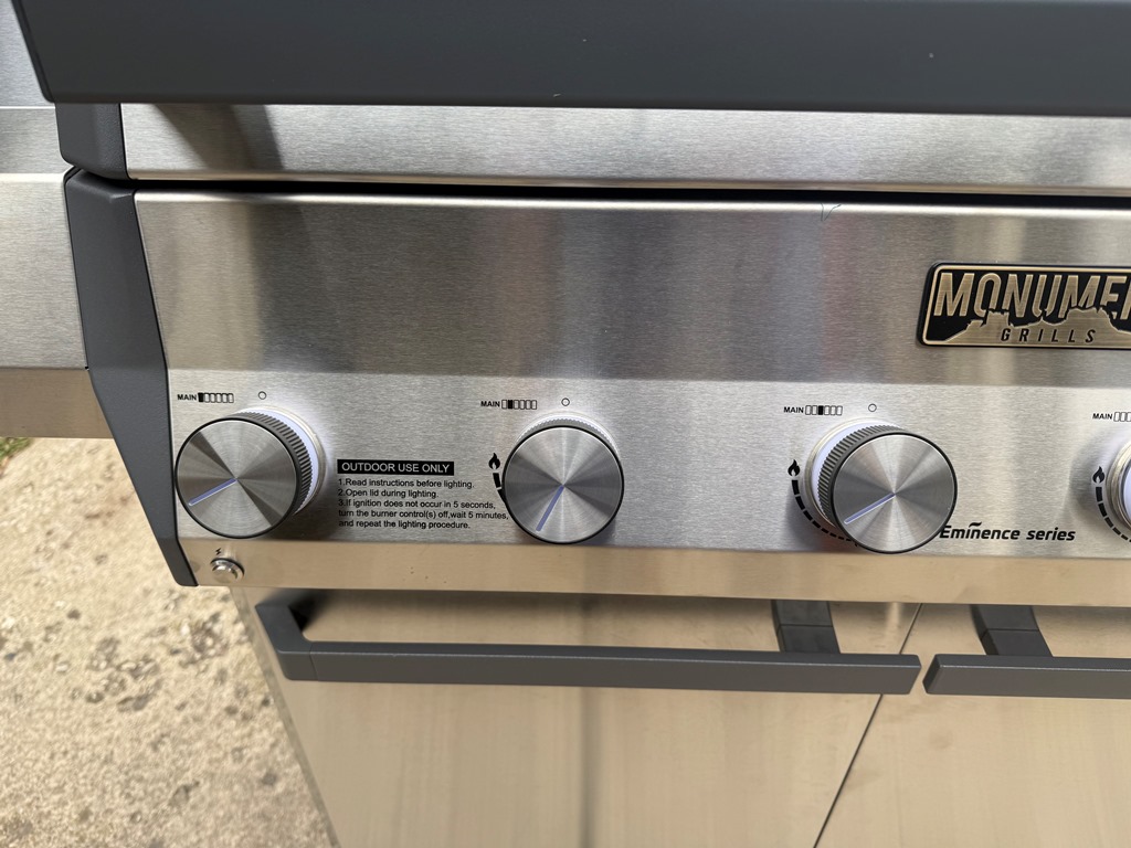 Monument Eminence 605