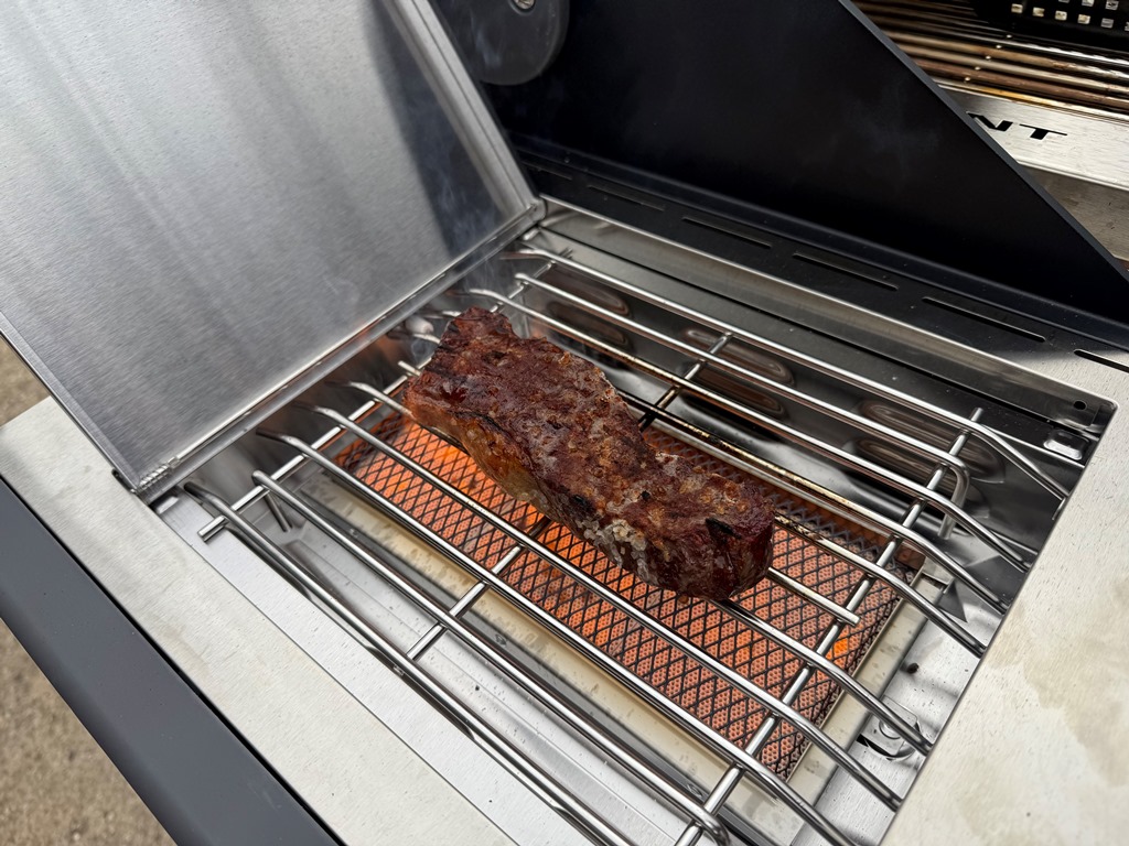 Monument Eminence 605